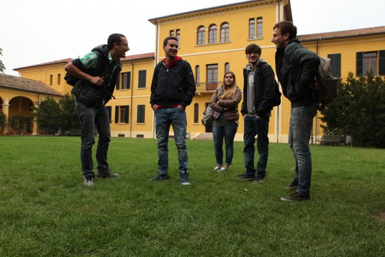 La.Bo.rinto @ DISTAL - sede di Cesena. Dall’analisi sensoriale alla comunicazione degli alimenti La.Bo.rinto @ DISTAL - sede di Cesena. Dall’analisi sensoriale alla comunicazione degli alimenti