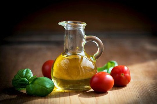 Olio d’oliva autentico e di qualità, grazie al progetto OLEUM